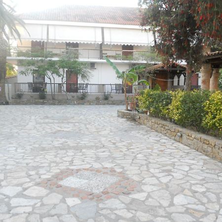 Assimakis Hotel Foinikounda Extérieur photo